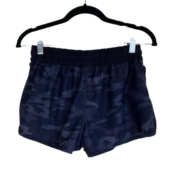 Vuori Womens Sz S Clementine Black Camo Athletic Shorts 2.5” Built-in Briefs - Picture 4 of 16